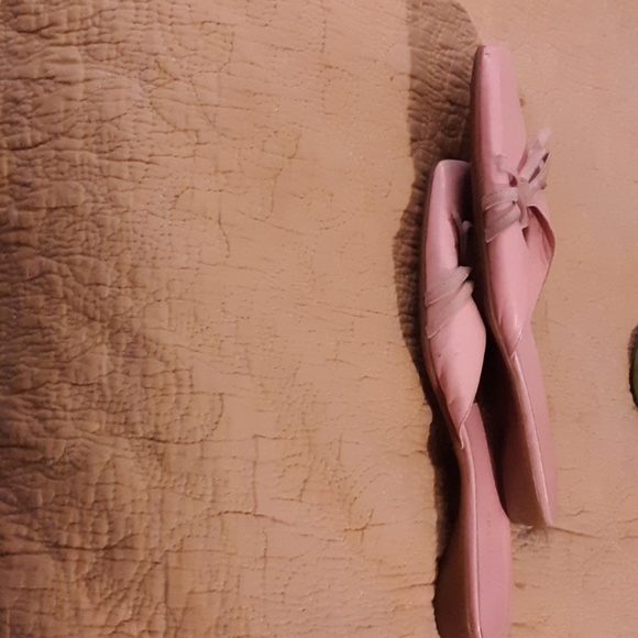 2 pairs of Kate Spade flats and mules both 7 1/2 - Picture 3 of 4